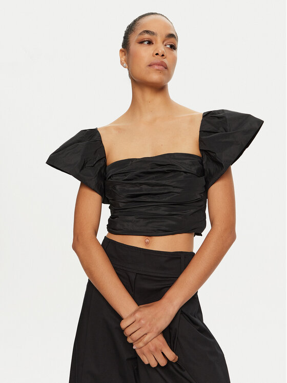 Блузка обычного кроя Debra 100600 Y3LE Pinko, черный
Блузка обычного кроя Debra 100600 Y3LE Pinko, черный