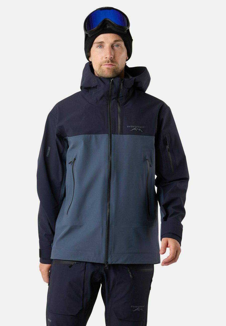 Лыжная куртка Swedemount LOFOTEN 3L SHELL FULLZIP, Dk. Navy Midnight Blue/Dark Blue, Синий, Лыжная куртка Swedemount LOFOTEN 3L SHELL FULLZIP, Dk. Navy Midnight Blue/Dark Blue
Лыжная куртка Swedemount LOFOTEN 3L SHELL FULLZIP, Dk. Navy Midnight Blue/Dark Blue, Синий, Лыжная куртка Swedemount LOFOTEN 3L SHELL FULLZIP, Dk. Navy Midnight Blue/Dark Blue