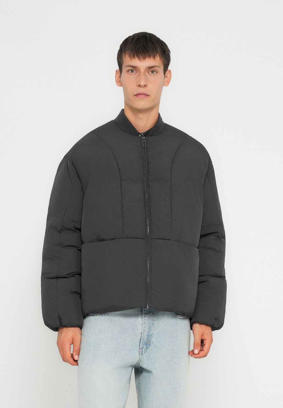 Куртка Only & Sons ONSJEREMY PUFFER , Phantom/Dark Grey
Куртка Only & Sons ONSJEREMY PUFFER , Phantom/Dark Grey