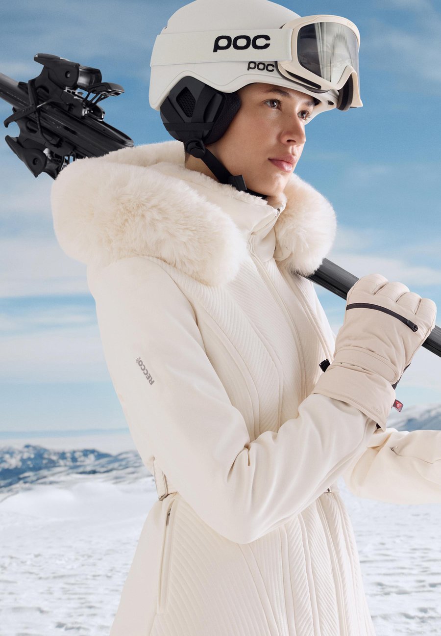 Перчатки OYSHO PRIMALOFT TECHNICAL 14125780, Beige
Перчатки OYSHO PRIMALOFT TECHNICAL 14125780, Beige