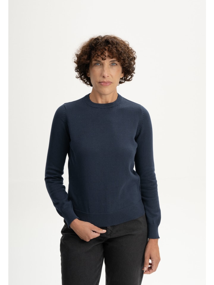 Тонкий вязаный свитер DHANA MELA
Тонкий вязаный свитер DHANA MELA