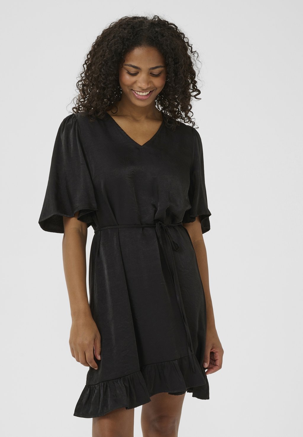 Повседневное платье KADEVI Kaffe, цвет Black Deep
Повседневное платье KADEVI Kaffe, цвет Black Deep