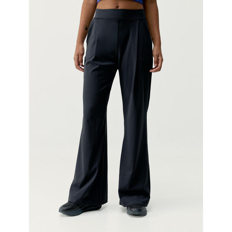 Брюки спортивные Born Living Yoga, черный
Брюки спортивные Born Living Yoga, черный