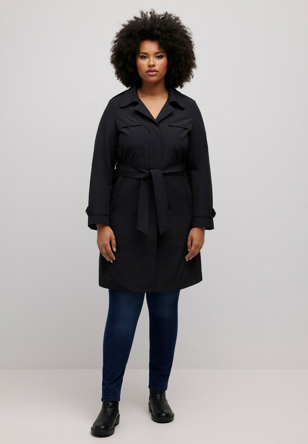 Пальто-тренч CONTEMPORARY Ulla Popken, черный
Пальто-тренч CONTEMPORARY Ulla Popken, черный