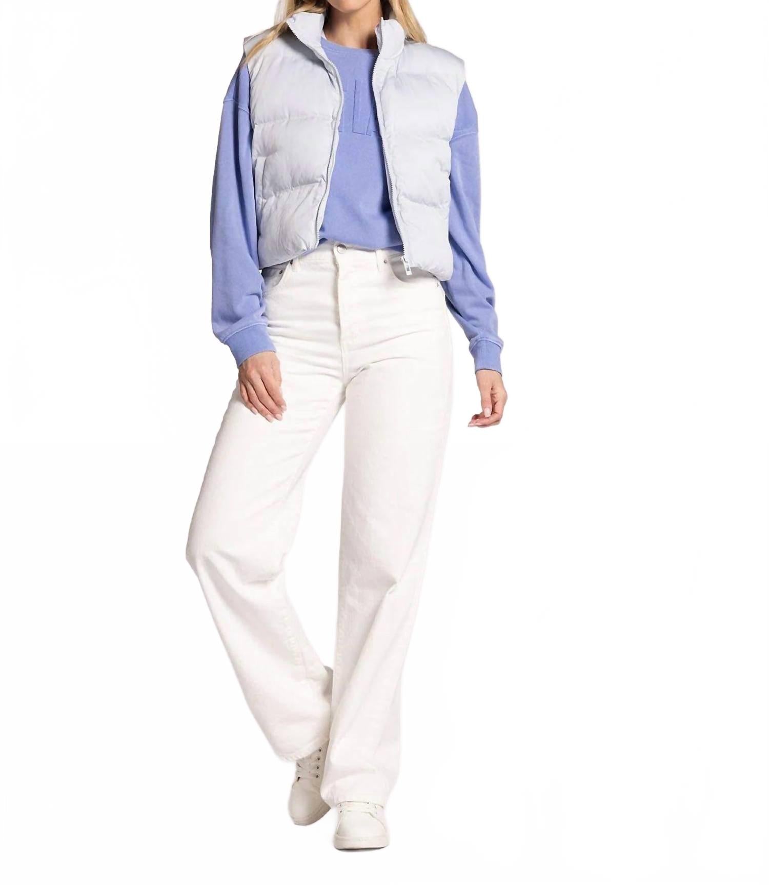 Жилет Issey Puffer в цвете Blue Bliss Thread & Supply
Жилет Issey Puffer в цвете Blue Bliss Thread & Supply