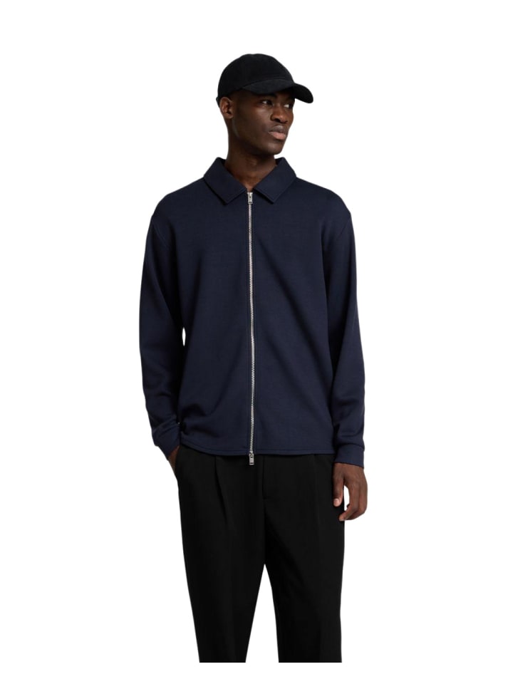 Мягкий свитер-кардиган SLHEMANUEL FULL ZIP SWEAT синего цвета SELECTED HOMME
Мягкий свитер-кардиган SLHEMANUEL FULL ZIP SWEAT синего цвета SELECTED HOMME