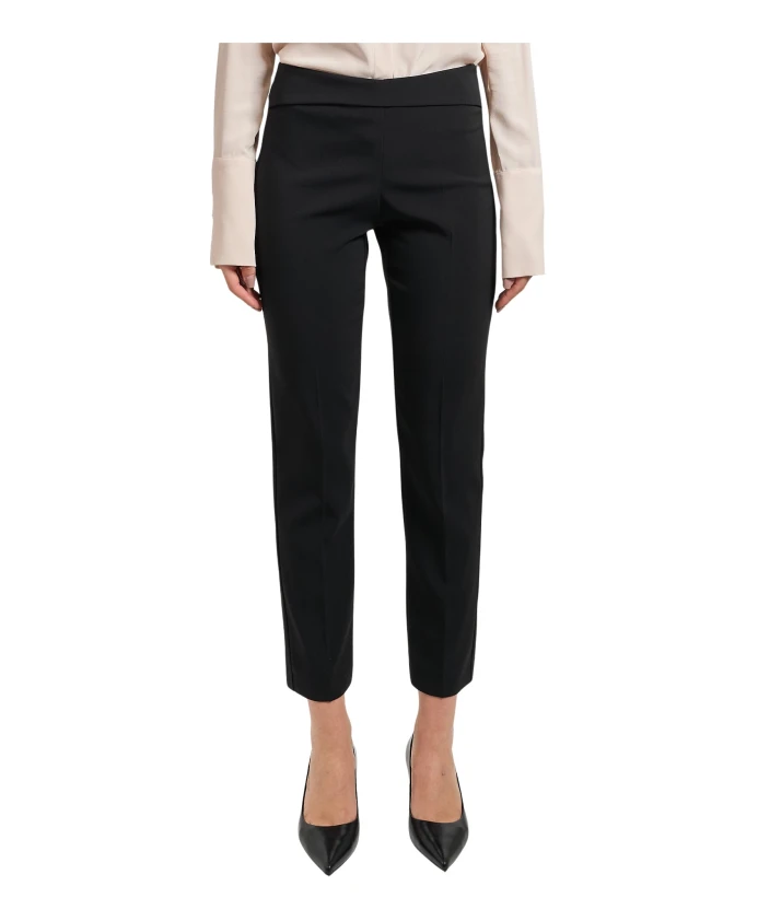 Черные брюки-сигареты из эластичного крепа. Patrizia Pepe, черный
Черные брюки-сигареты из эластичного крепа. Patrizia Pepe, черный