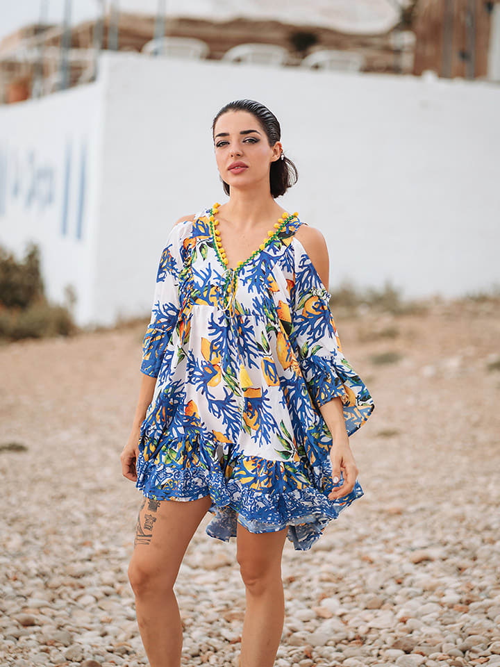 Короткое платье Isla Bonita by SIGRIS
Короткое платье Isla Bonita by SIGRIS