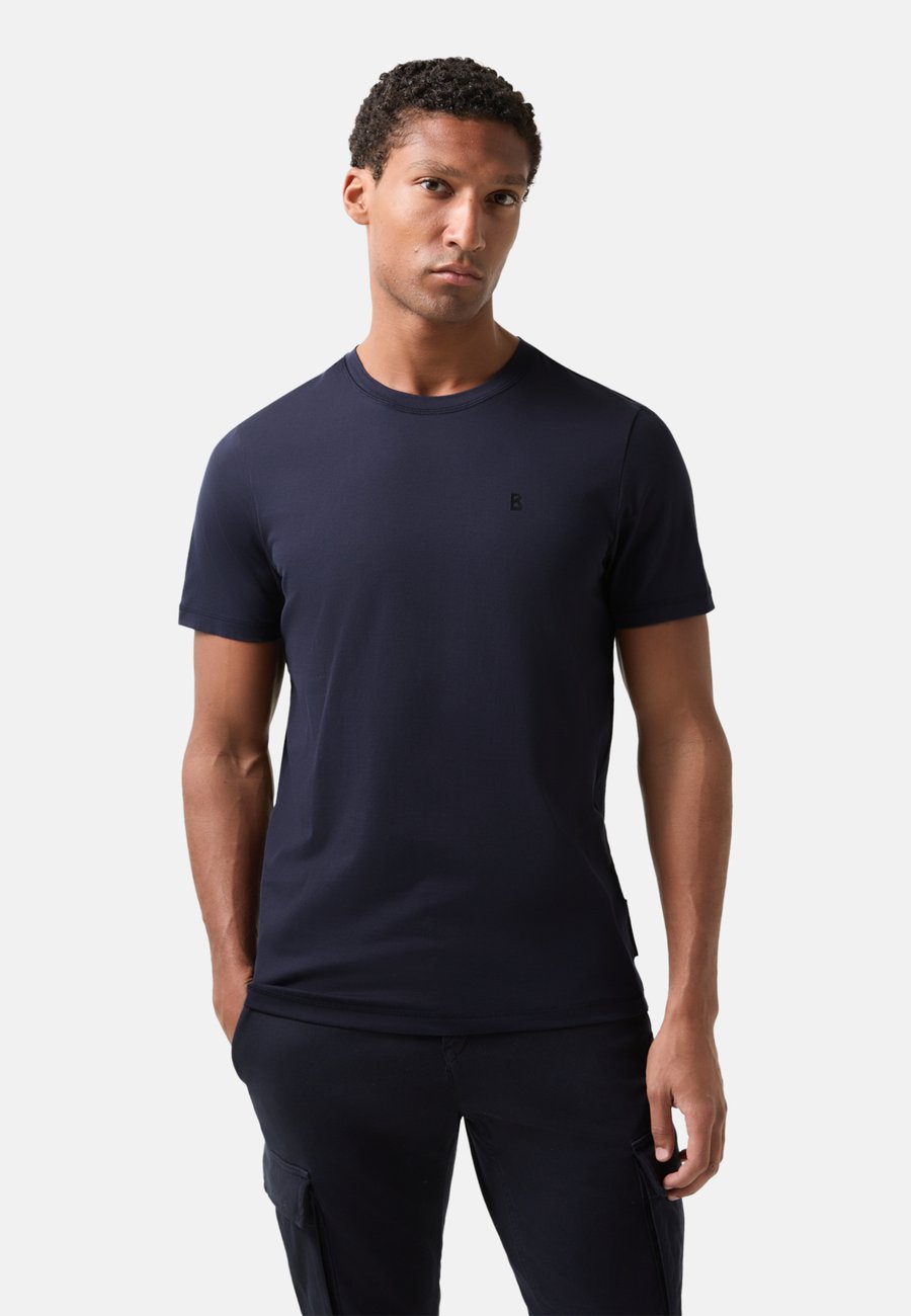 Футболка Bogner Basic T-shirt, Navy/Dark Blue
Футболка Bogner Basic T-shirt, Navy/Dark Blue