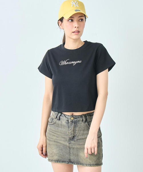 Футболка с логотипом Whoareyou, украшенная камнями ANAP, черная
Футболка с логотипом Whoareyou, украшенная камнями ANAP, черная