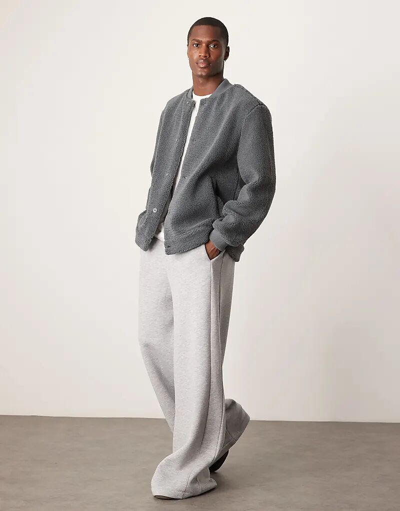 Куртка-бомбер свободного кроя из борда темно-серого цвета New Look, Серый, Куртка-бомбер свободного кроя из борда темно-серого цвета New Look
Куртка-бомбер свободного кроя из борда темно-серого цвета New Look, Серый, Куртка-бомбер свободного кроя из борда темно-серого цвета New Look