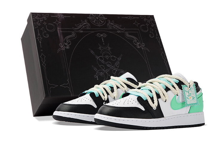 Кроссовки Air Jordan 1 Vintage Basketball Shoes Women's Mid-top Black/Green, черный/зеленый
Кроссовки Air Jordan 1 Vintage Basketball Shoes Women's Mid-top Black/Green, черный/зеленый