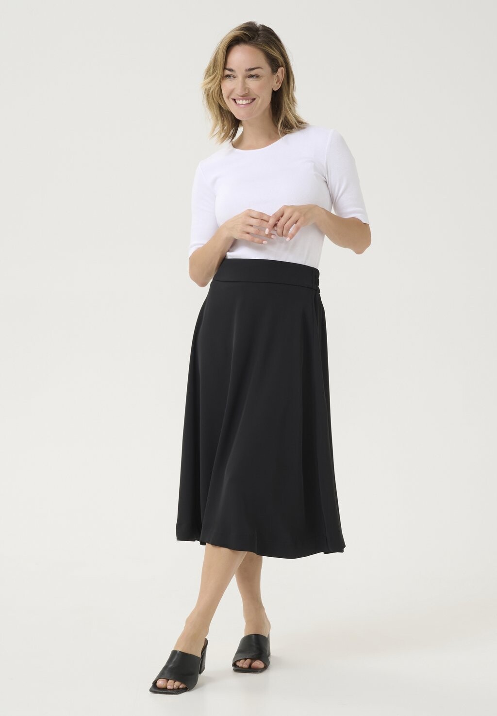 Юбка А-силуэта HIGH WAIST Kaffe, цвет Mottled Black
Юбка А-силуэта HIGH WAIST Kaffe, цвет Mottled Black