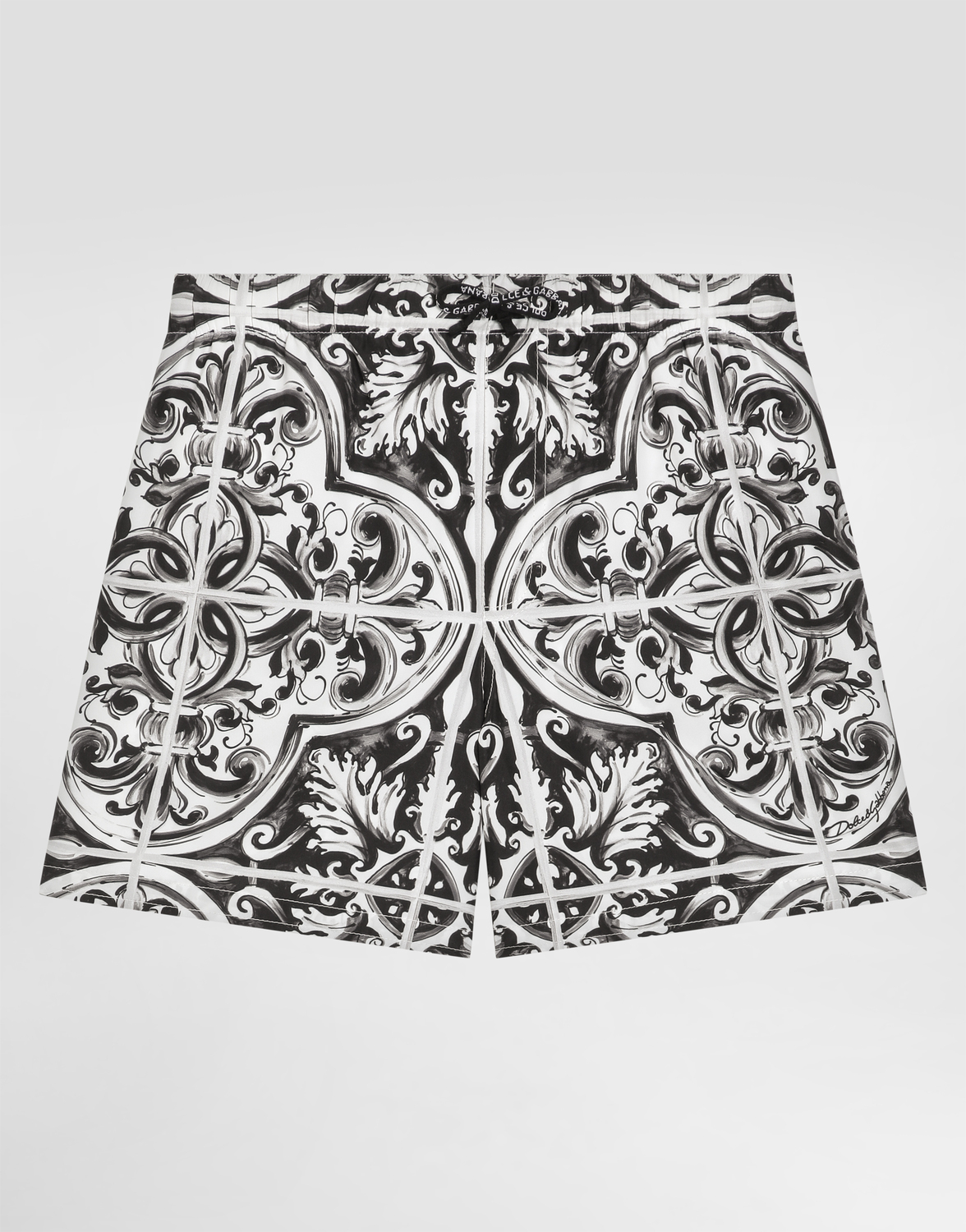 Мужские боксерские шорты из канвы среднего размера с принтом майолика Dolce&Gabbana, мультиколор
Мужские боксерские шорты из канвы среднего размера с принтом майолика Dolce&Gabbana, мультиколор