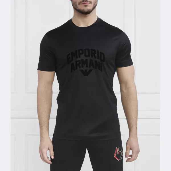 Облегающая футболка Emporio Armani, черный
Облегающая футболка Emporio Armani, черный