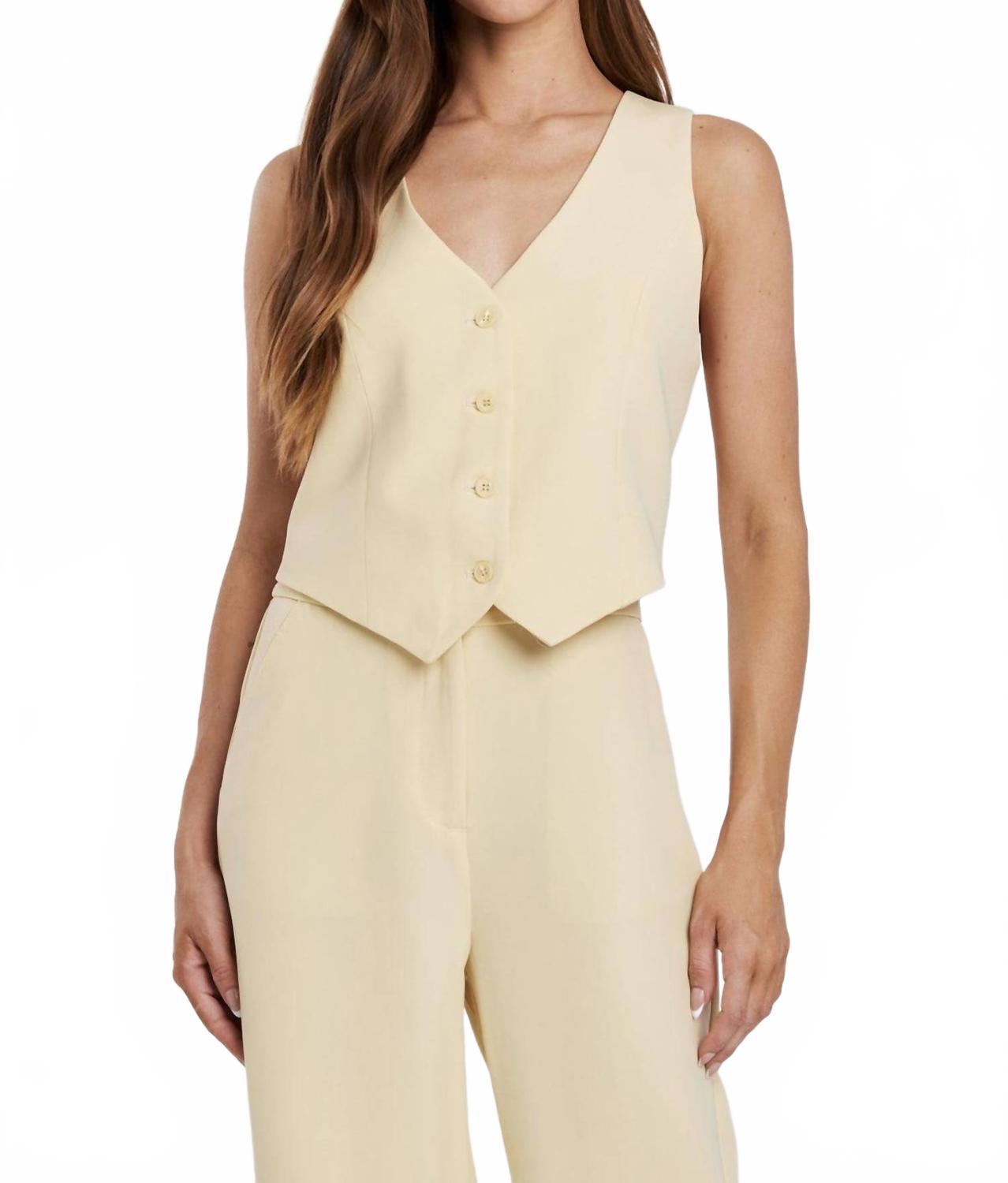 Жилет Cecilia в подсолнухах Another Love, Sunflower
Жилет Cecilia в подсолнухах Another Love, Sunflower