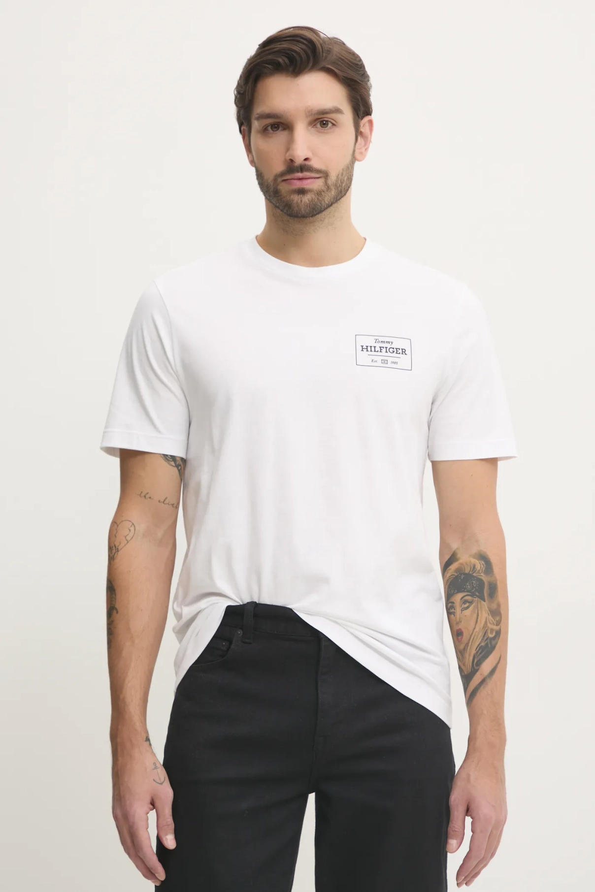 Хлопковая футболка Tommy Hilfiger, белый
Хлопковая футболка Tommy Hilfiger, белый