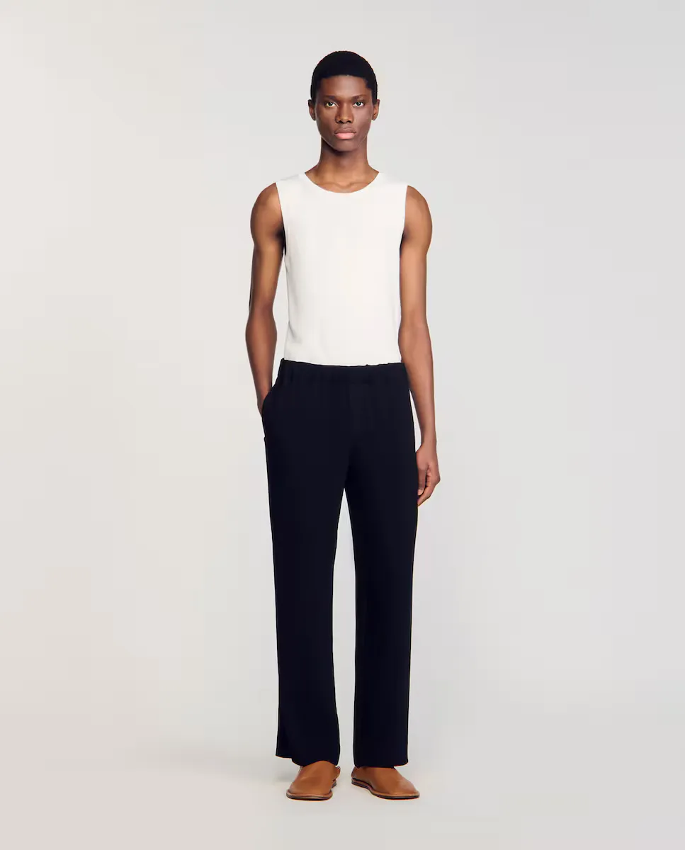 Плиссированные мужские брюки Sandro, черный 
Плиссированные мужские брюки Sandro, черный