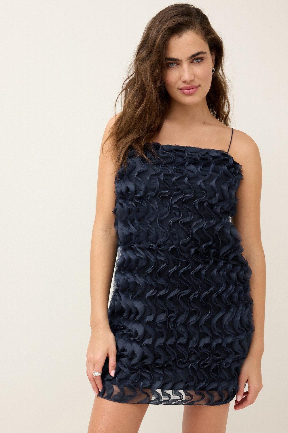 Мини платье с 3D фактурой оборки Next, синий
Мини платье с 3D фактурой оборки Next, синий