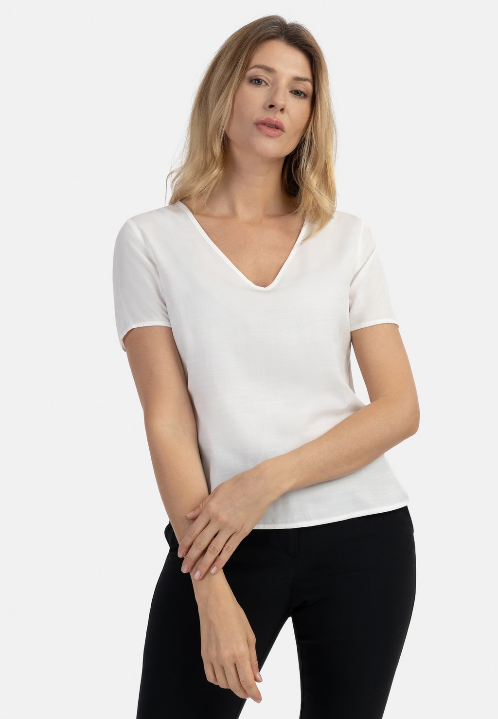 Футболка usha, белый
Футболка usha, белый