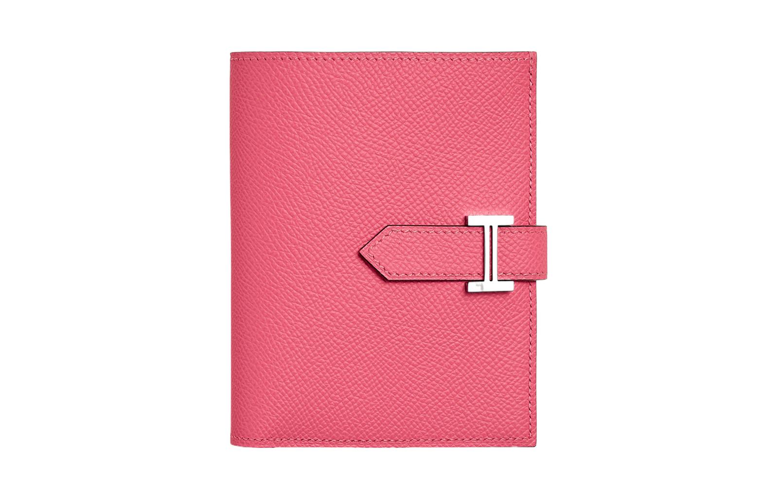 HERMES Кошелек для карт Calvi Silver Tone Buckle из кожи Evercolor, 8W Rose Azalee Lipstick Powder
HERMES Кошелек для карт Calvi Silver Tone Buckle из кожи Evercolor, 8W Rose Azalee Lipstick Powder