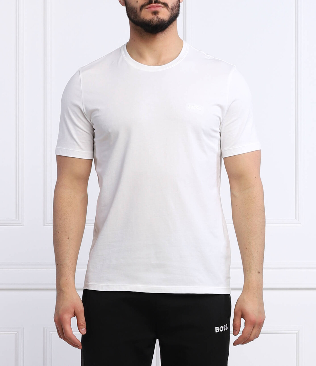 Футболка BOSS BLACK thompson 02 regular fit, белый 
Футболка BOSS BLACK thompson 02 regular fit, белый