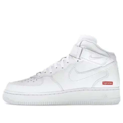 Кроссовки x supreme air force 1 mid Nike, белый
Кроссовки x supreme air force 1 mid Nike, белый