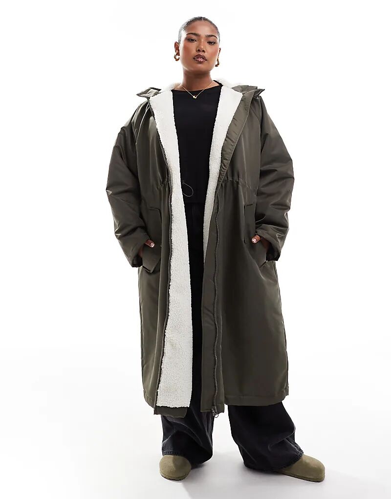 Длинная куртка-дождевик ASOS DESIGN Curve цвета хаки с подкладкой из плюша
Длинная куртка-дождевик ASOS DESIGN Curve цвета хаки с подкладкой из плюша