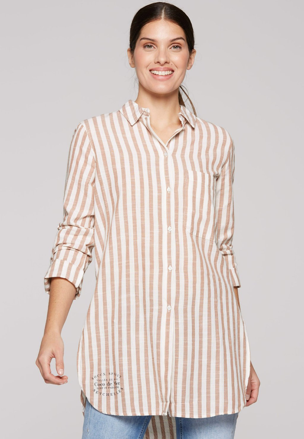 Блузка на пуговицах Soccx, бежевый
Блузка на пуговицах Soccx, бежевый