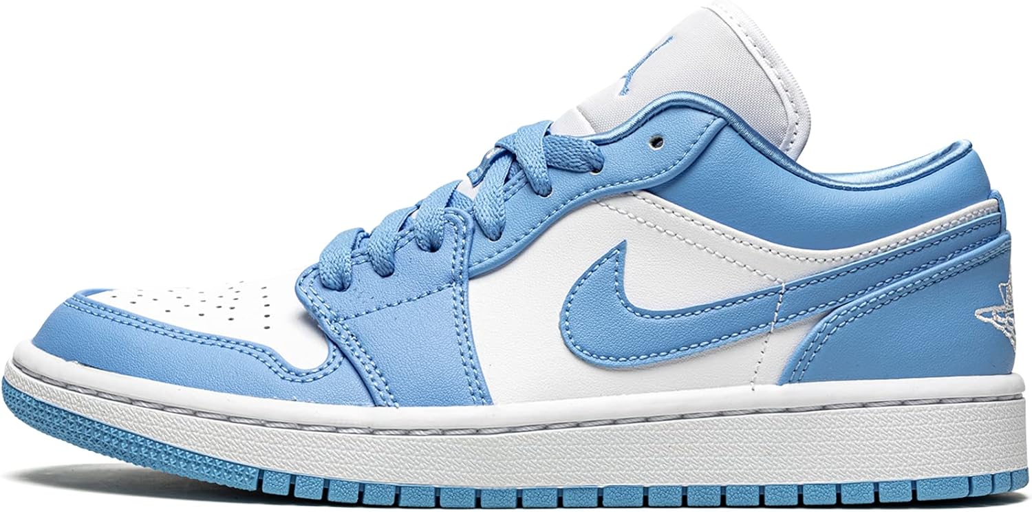 Женские кроссовки Nike WMNS Air Jordan 1 Low, сине-белый
Женские кроссовки Nike WMNS Air Jordan 1 Low, сине-белый