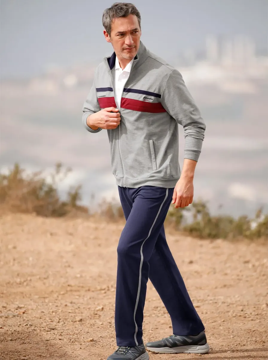 Костюм для отдыха Catamaran, синий
Костюм для отдыха Catamaran, синий