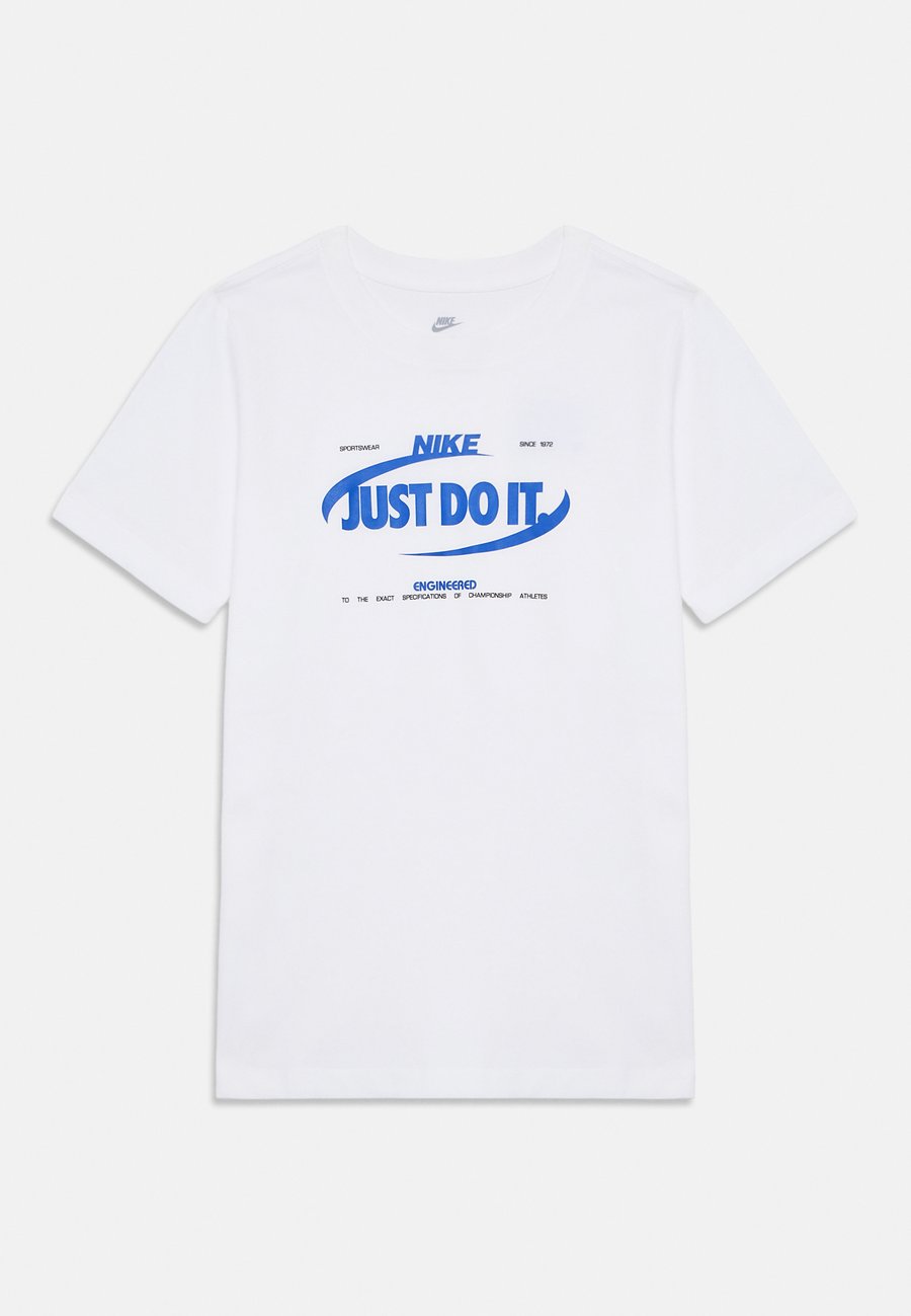 Футболка Nike Sportswear TEE BRANDMARK UNISEX, White
Футболка Nike Sportswear TEE BRANDMARK UNISEX, White