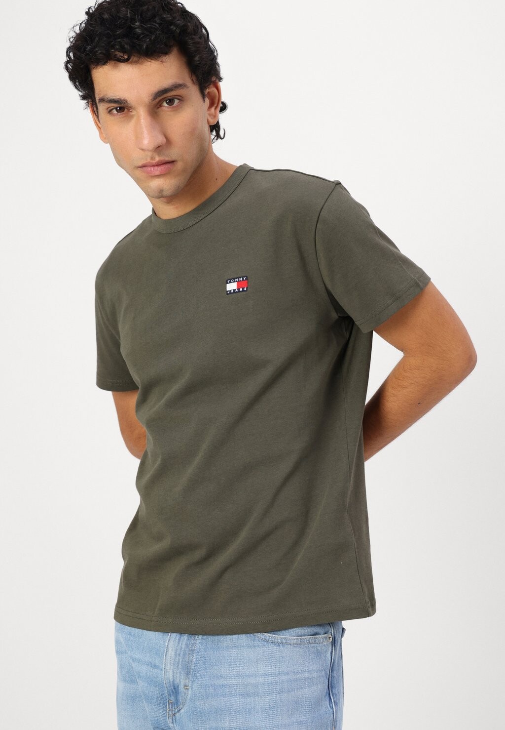 Базовая футболка BADGE TEE Tommy Jeans, темно-зеленый
Базовая футболка BADGE TEE Tommy Jeans, темно-зеленый