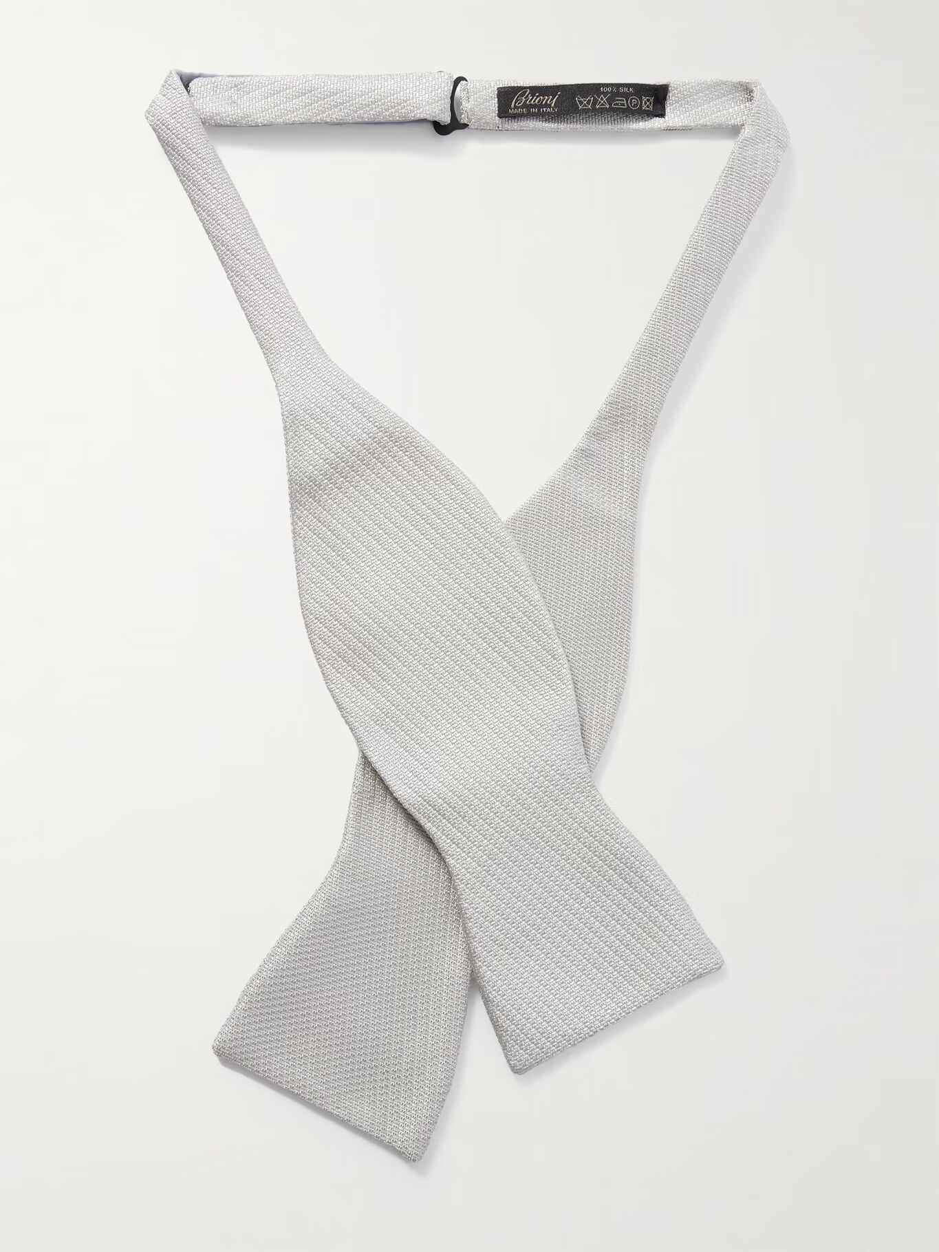 Галстук-бабочка из текстурированного шелка BRIONI, серебряный
Галстук-бабочка из текстурированного шелка BRIONI, серебряный