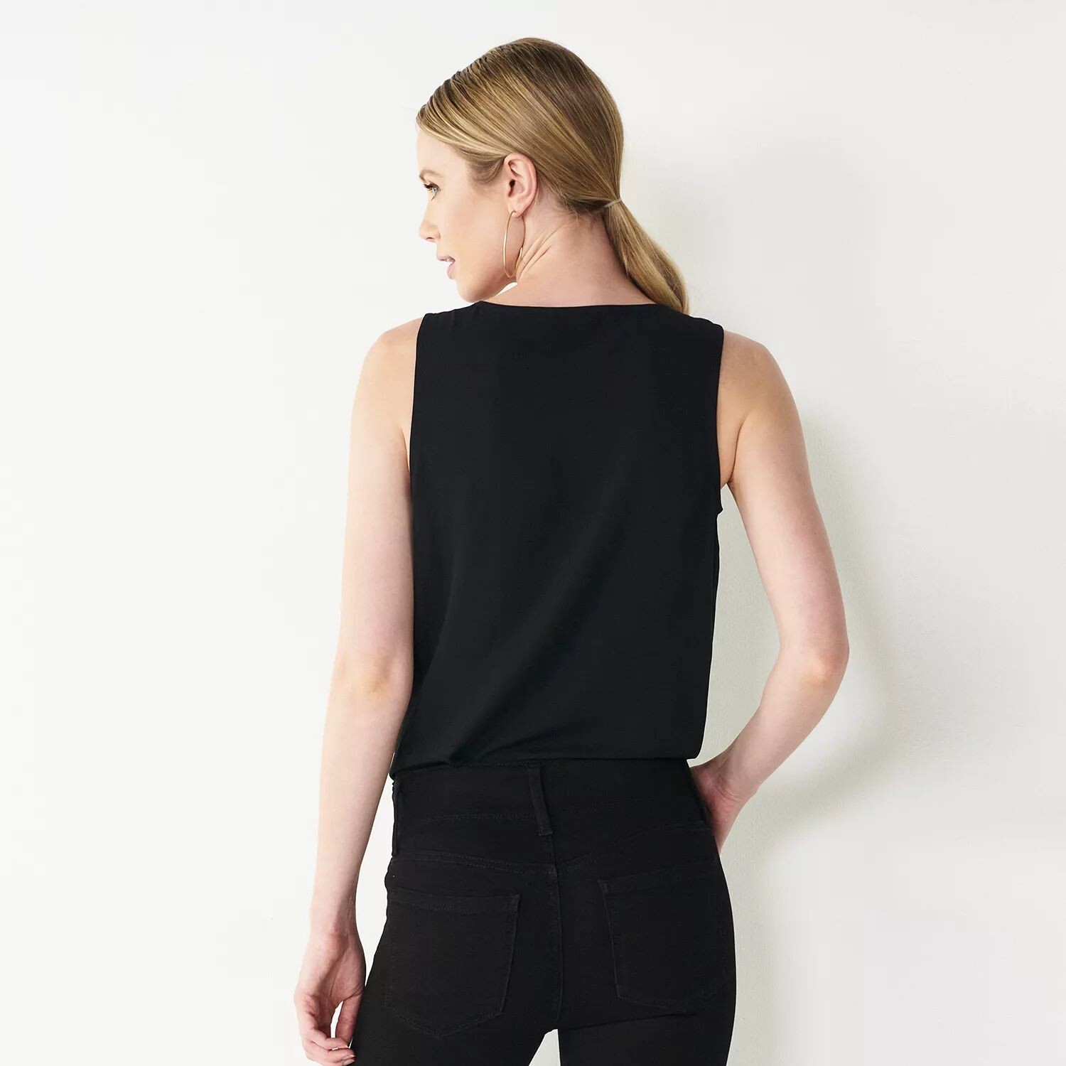 Майка Petite Nine West с V-образным вырезом Nine West 
Майка Petite Nine West с V-образным вырезом Nine West