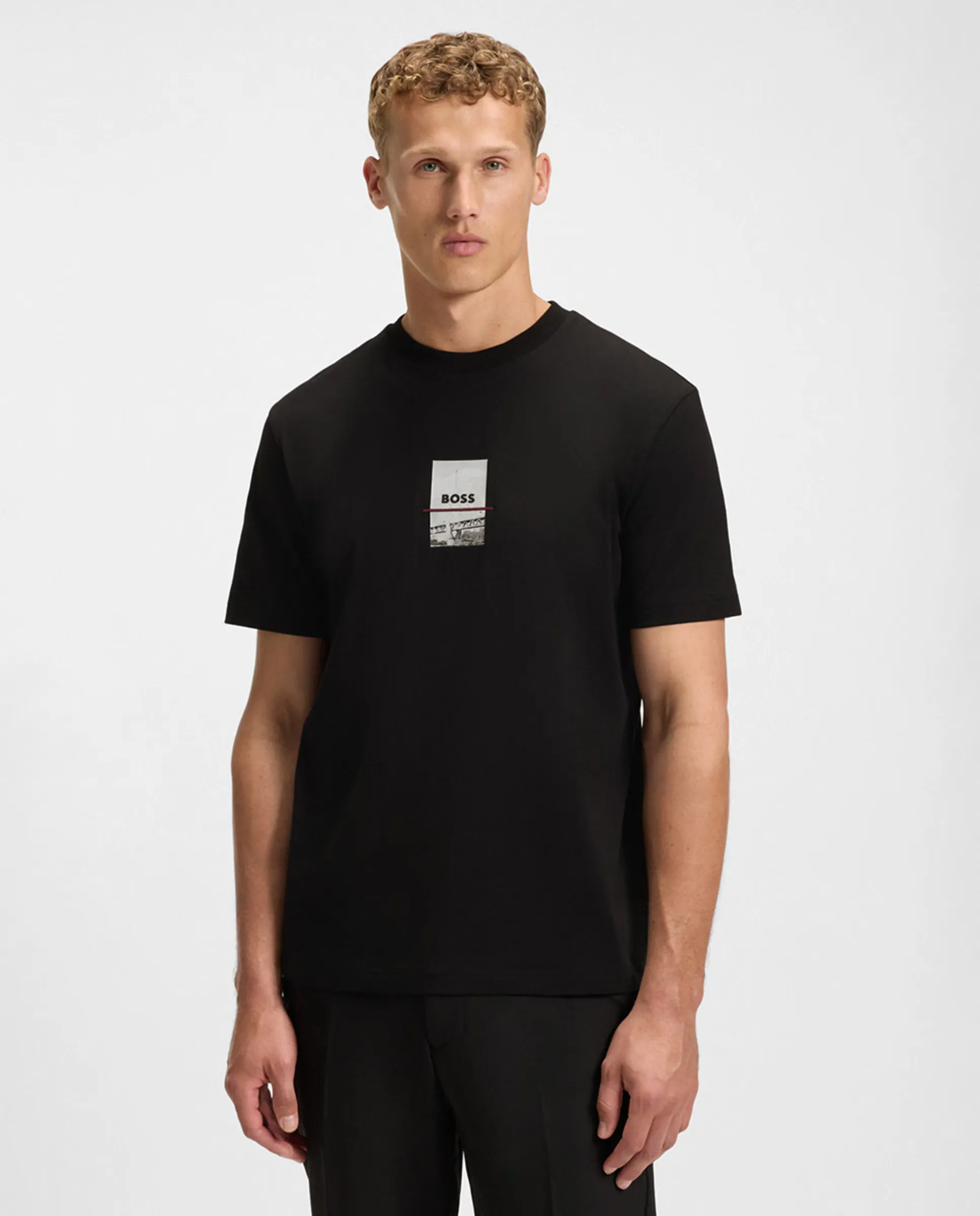 Футболка с коротким рукавом для мужчин больших размеров Boss, черный
Футболка с коротким рукавом для мужчин больших размеров Boss, черный
