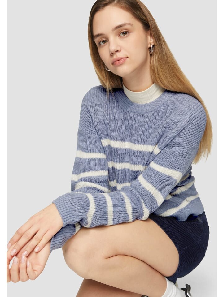 Пуловер QS Strickpullover langarm, синий
Пуловер QS Strickpullover langarm, синий