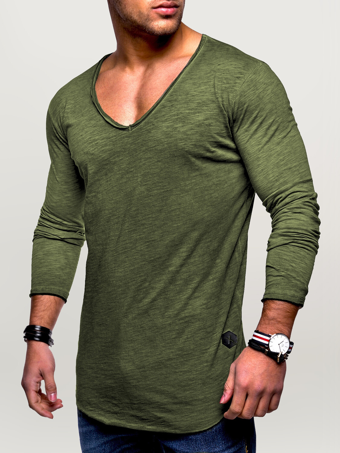 Лонгслив behype NUKE L/S, хаки 
Лонгслив behype NUKE L/S, хаки