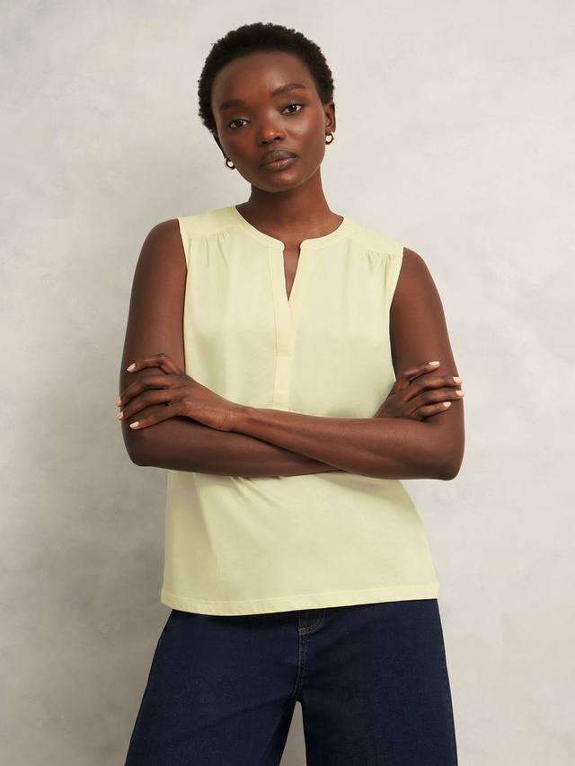 Топ с вырезом-надин Hobbs, цвет Pale Lemon
Топ с вырезом-надин Hobbs, цвет Pale Lemon