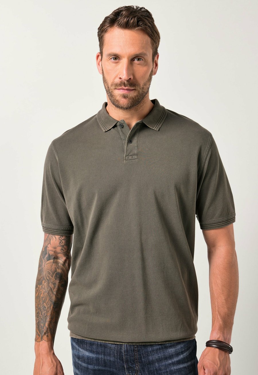 Поло JP1880 STOMACH FIT SHORT SLEEVE VINTAGE LOOK, Mocha/Brown, Коричневый, Поло JP1880 STOMACH FIT SHORT SLEEVE VINTAGE LOOK, Mocha/Brown
Поло JP1880 STOMACH FIT SHORT SLEEVE VINTAGE LOOK, Mocha/Brown, Коричневый, Поло JP1880 STOMACH FIT SHORT SLEEVE VINTAGE LOOK, Mocha/Brown