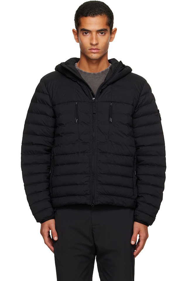 4100020 бесшовная туннельная нейлоновая куртка с пуховым наполнителем Stone Island, черный
4100020 бесшовная туннельная нейлоновая куртка с пуховым наполнителем Stone Island, черный