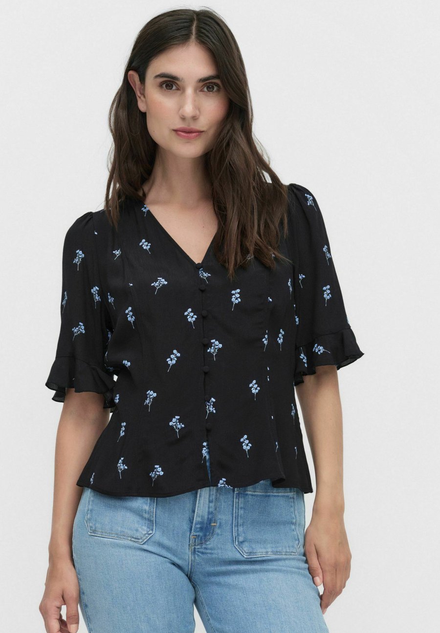 Блуза Dobber DELIA PRINTED, Flower Print/Black
Блуза Dobber DELIA PRINTED, Flower Print/Black