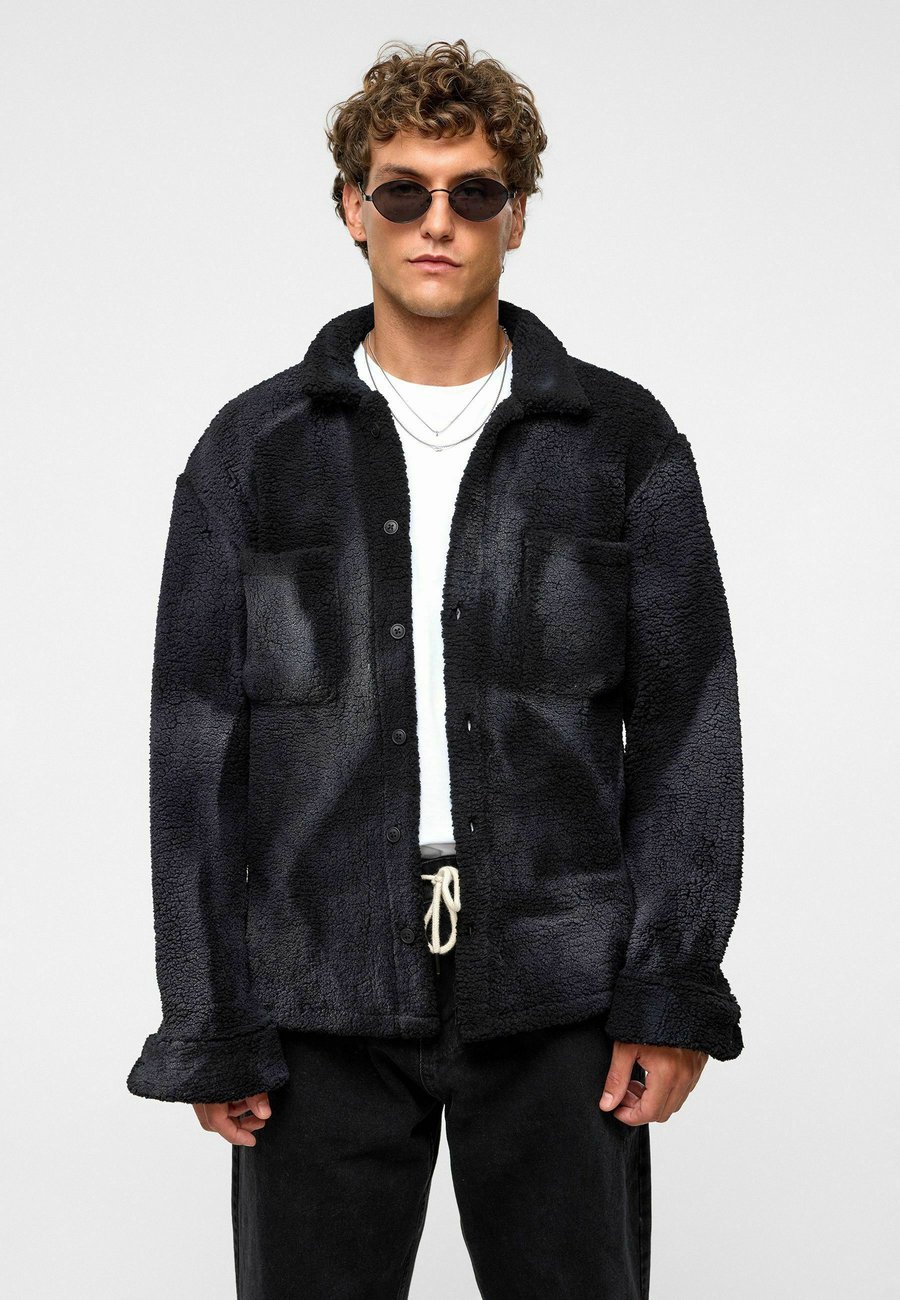 Флисовая куртка zibi London CASPER, Black
Флисовая куртка zibi London CASPER, Black