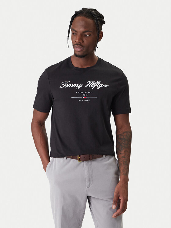 Футболка regular fit Script Logo MW0MW33691 Tommy Hilfiger, черный
Футболка regular fit Script Logo MW0MW33691 Tommy Hilfiger, черный
