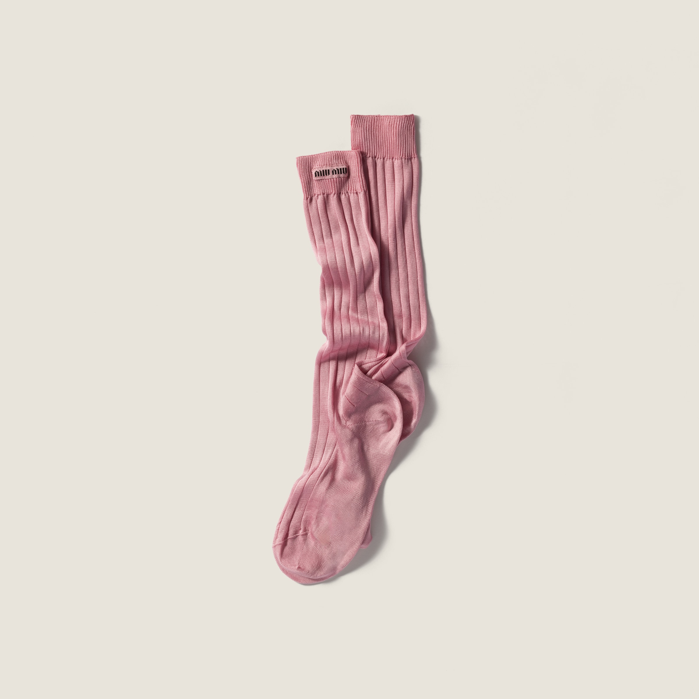 Шелковые носки MIU MIU, розовый
Шелковые носки MIU MIU, розовый