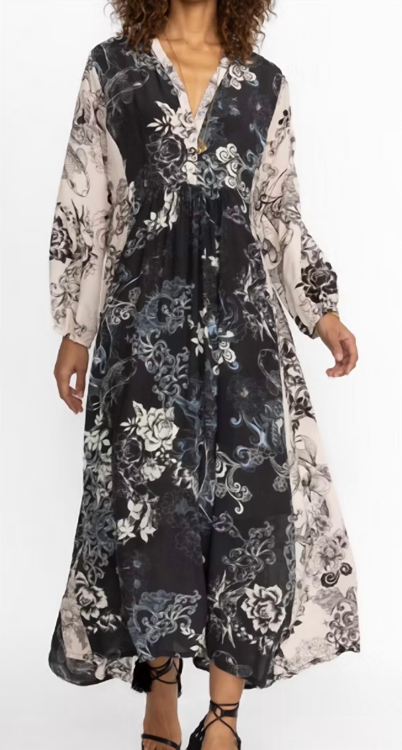 Оливия Мади шелковое платье в мульти Johnny Was
Оливия Мади шелковое платье в мульти Johnny Was