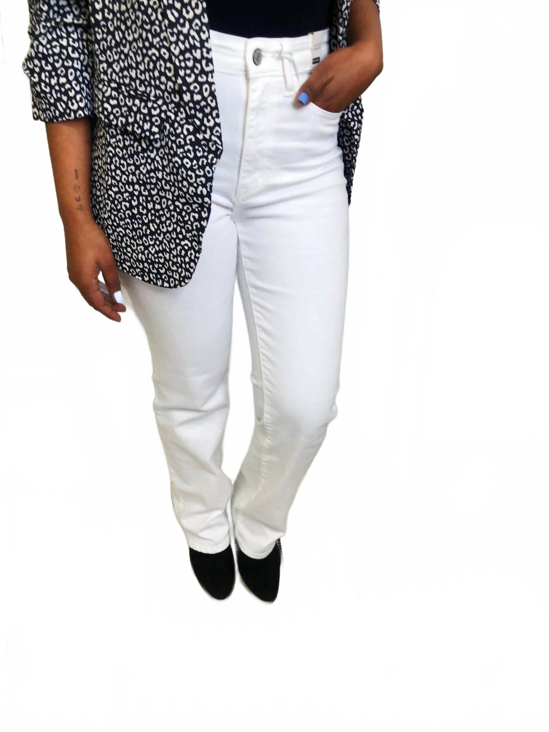 Джинсы-клеш стретч, белые Judy Blue, белый
Джинсы-клеш стретч, белые Judy Blue, белый