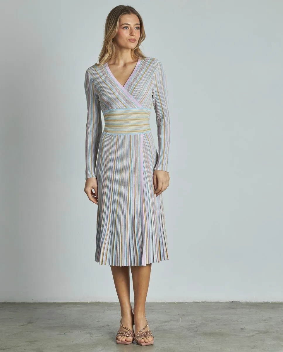 Платье миди с V-образным вырезом Alma en Pena, мультиколор
Платье миди с V-образным вырезом Alma en Pena, мультиколор