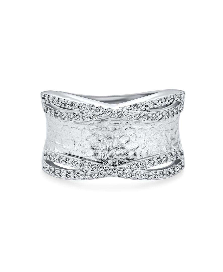 Современное коктейльное кольцо с перекрестными фианитами, матовая серебристая отделка Bling Jewelry, Grey
Современное коктейльное кольцо с перекрестными фианитами, матовая серебристая отделка Bling Jewelry, Grey