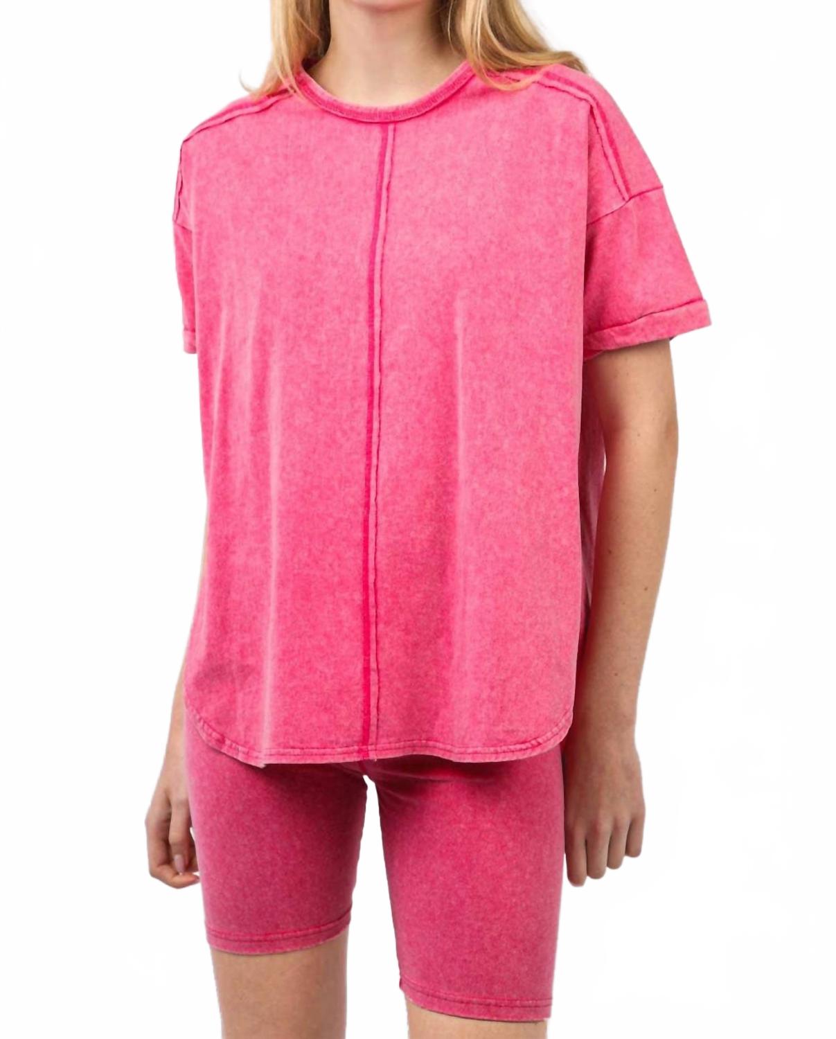 Выстиранный эластичный трикотажный топ и шорты для активного отдыха в ярко-розовом цвете VERY J
Выстиранный эластичный трикотажный топ и шорты для активного отдыха в ярко-розовом цвете VERY J